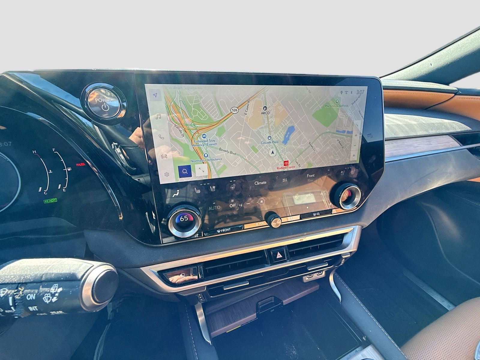 Used 2023 Lexus RX 350h w/ Cold Area Package image 16