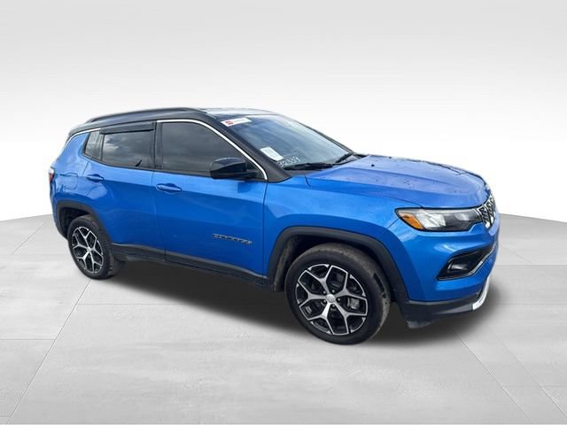 Used 2024 Jeep Compass Limited AWD/4WD image 14