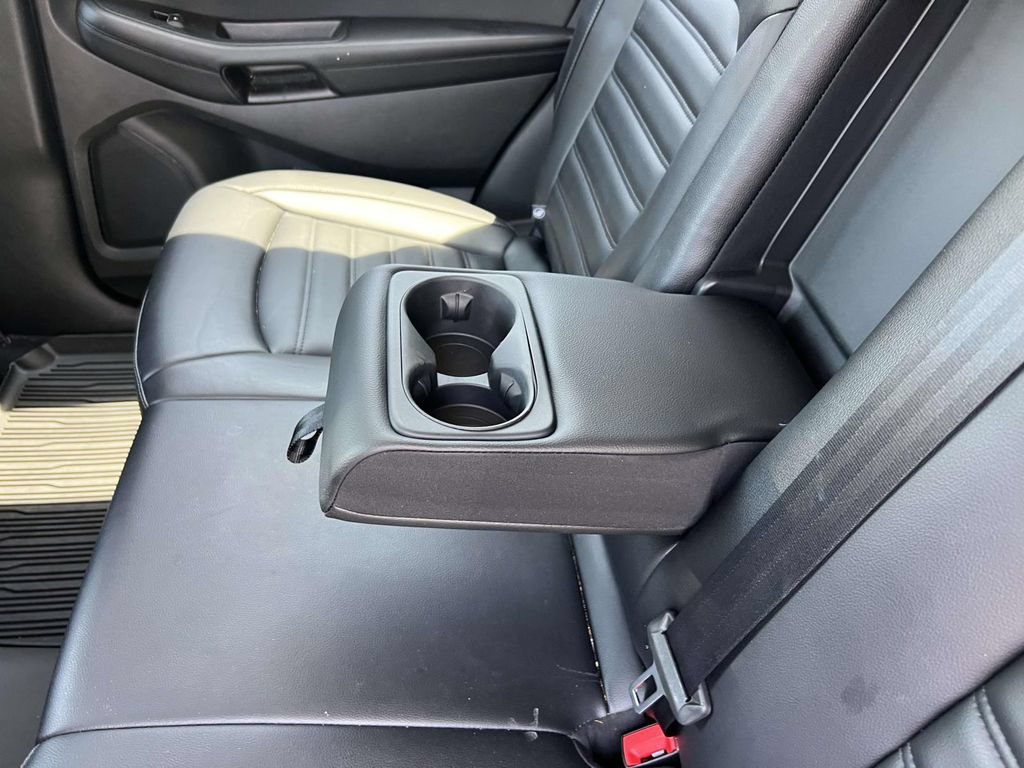 Used 2023 Ford Edge SEL AWD/4WD image 11