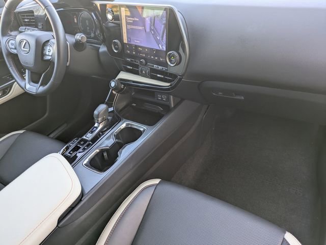 Used 2023 Lexus NX 350 AWD image 33