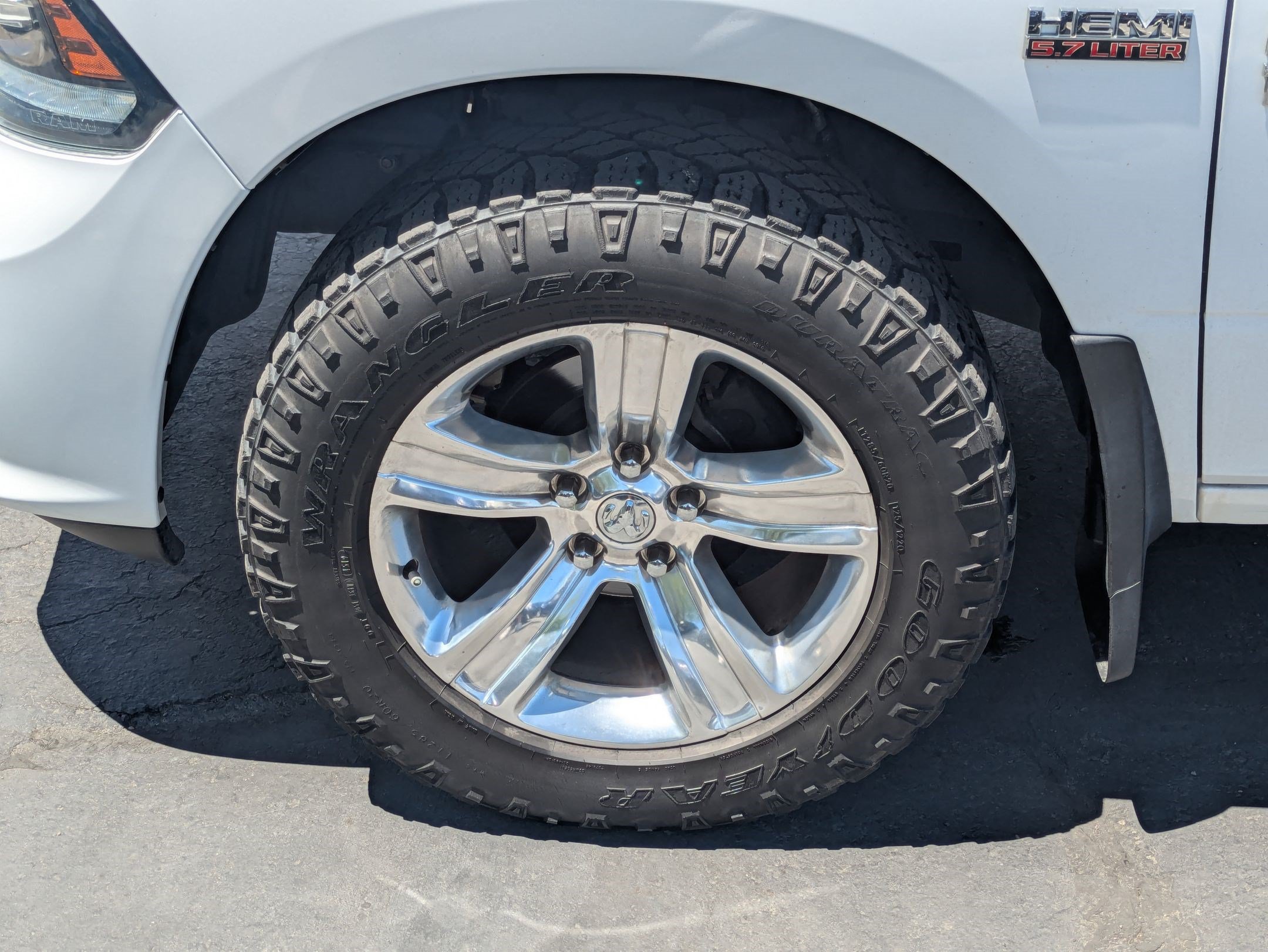Used 2017 RAM 1500 Sport AWD/4WD image 13