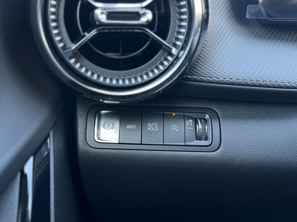 New 2026 Chevrolet Equinox LT w/ Convenience Package II image 12