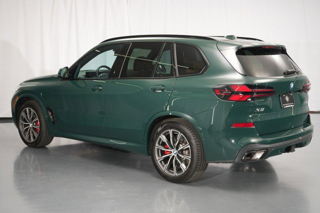 Used 2026 BMW X5 xDrive50e w/ M Sport Package AWD/4WD image 15