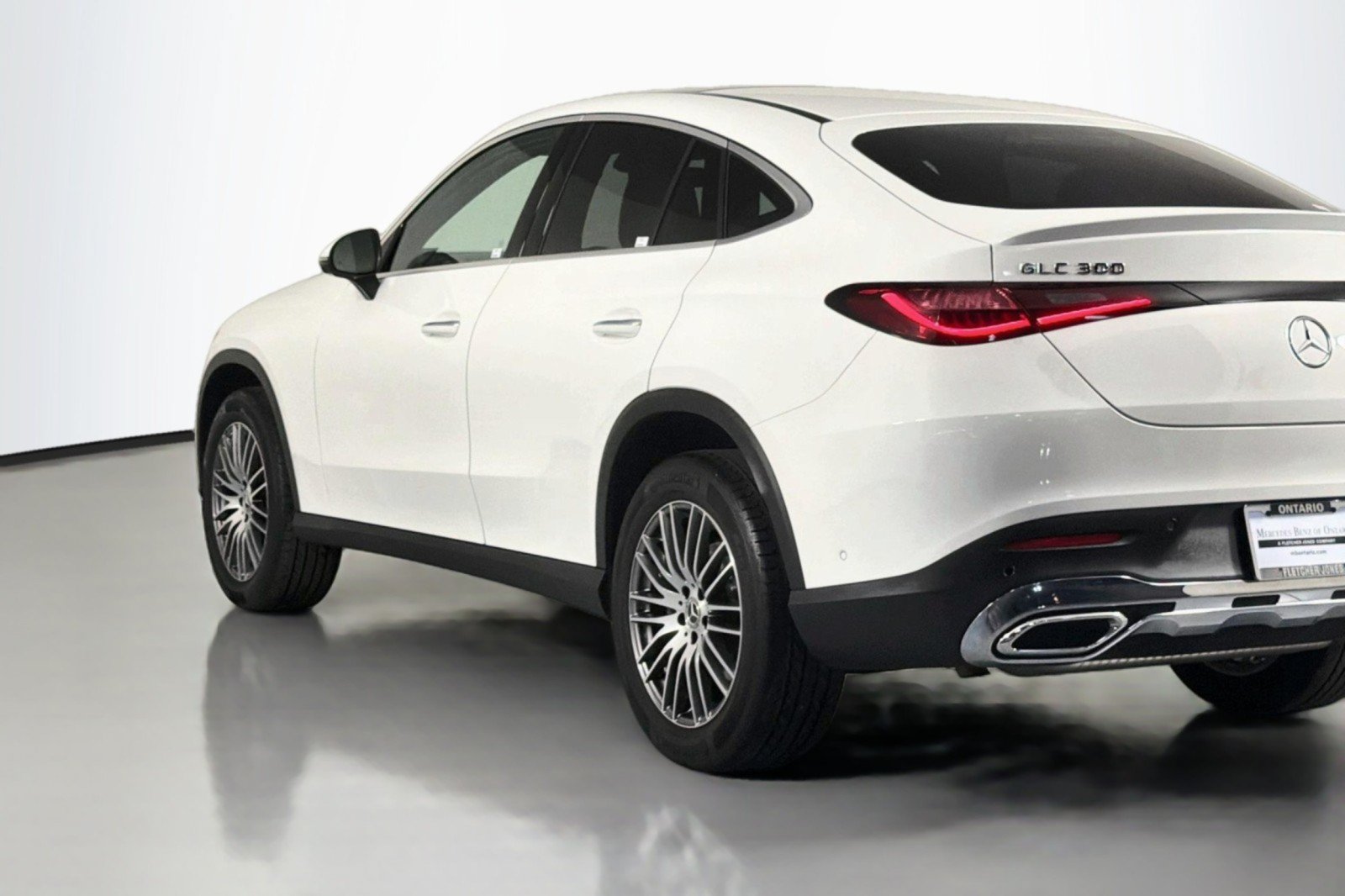 Certified 2025 Mercedes-Benz GLC 300 4MATIC image 16
