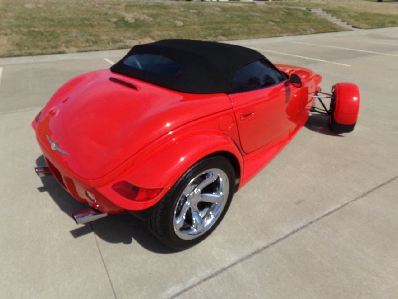Used 1999 Plymouth Prowler image 36