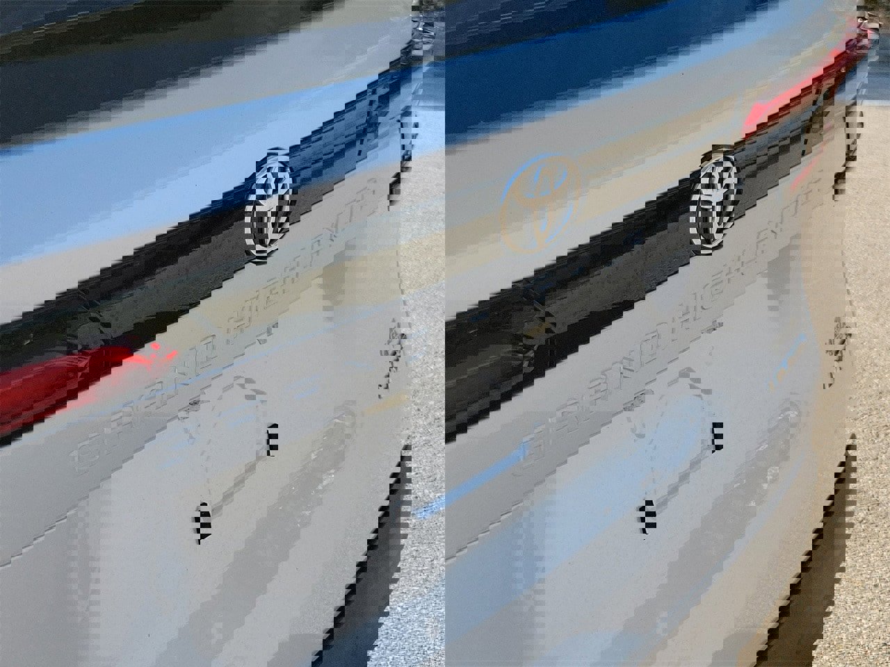 Used 2024 Toyota Grand Highlander Limited image 6