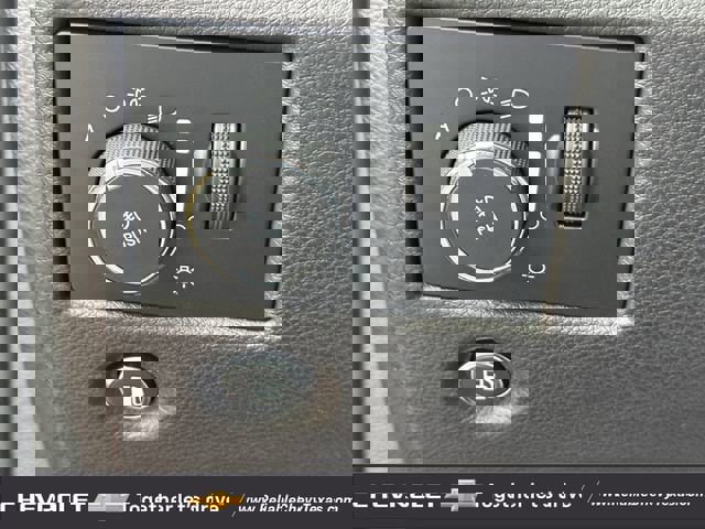 Used 2020 Jeep Grand Cherokee Altitude RWD image 23