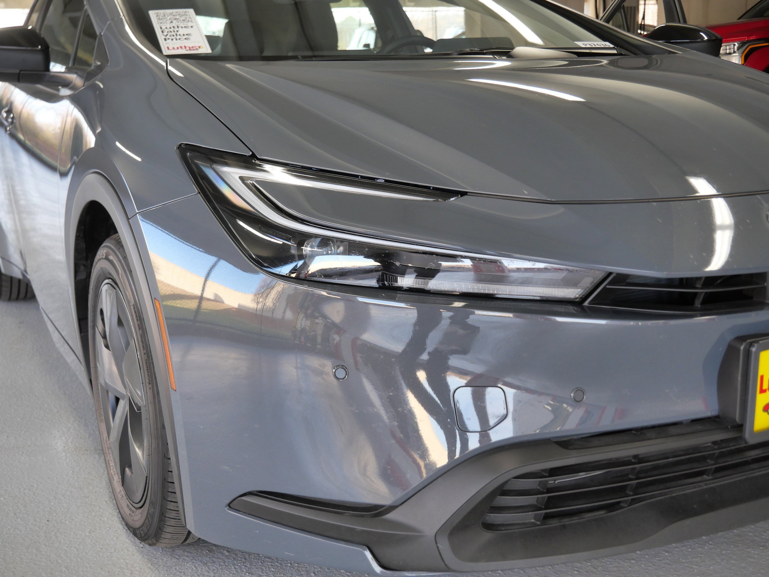 Used 2025 Toyota Prius LE image 17