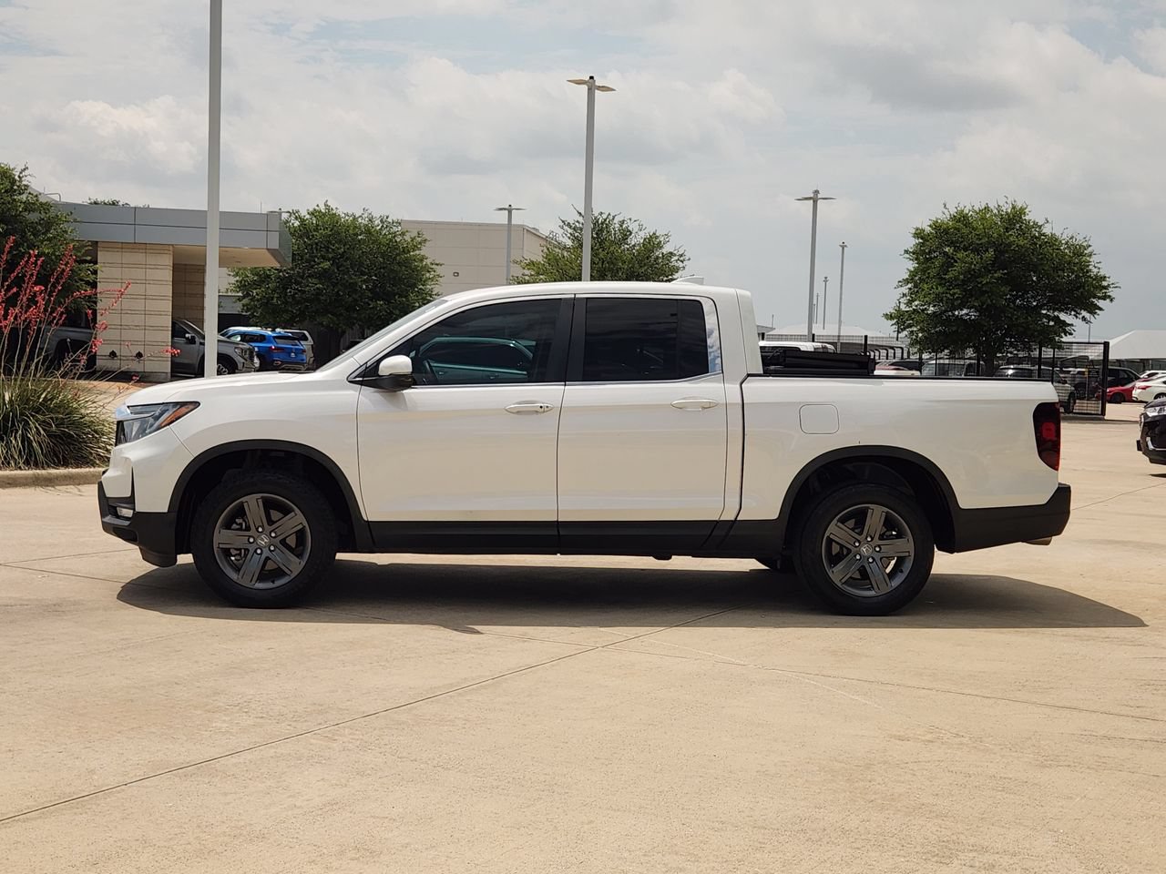 Certified 2023 Honda Ridgeline RTL image 4