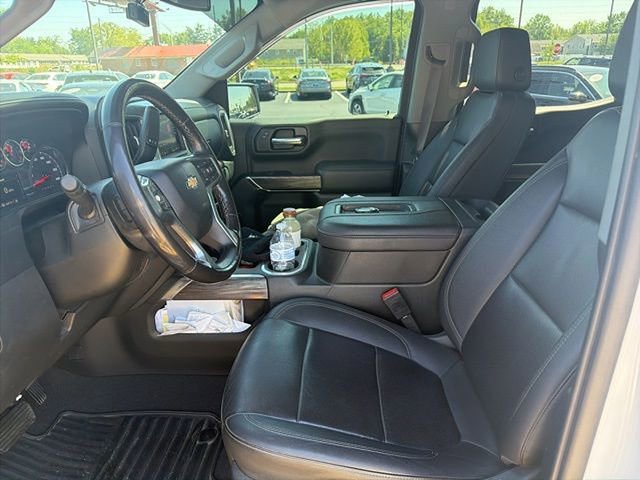 Used 2022 Chevrolet Silverado 1500 LTZ AWD/4WD image 4