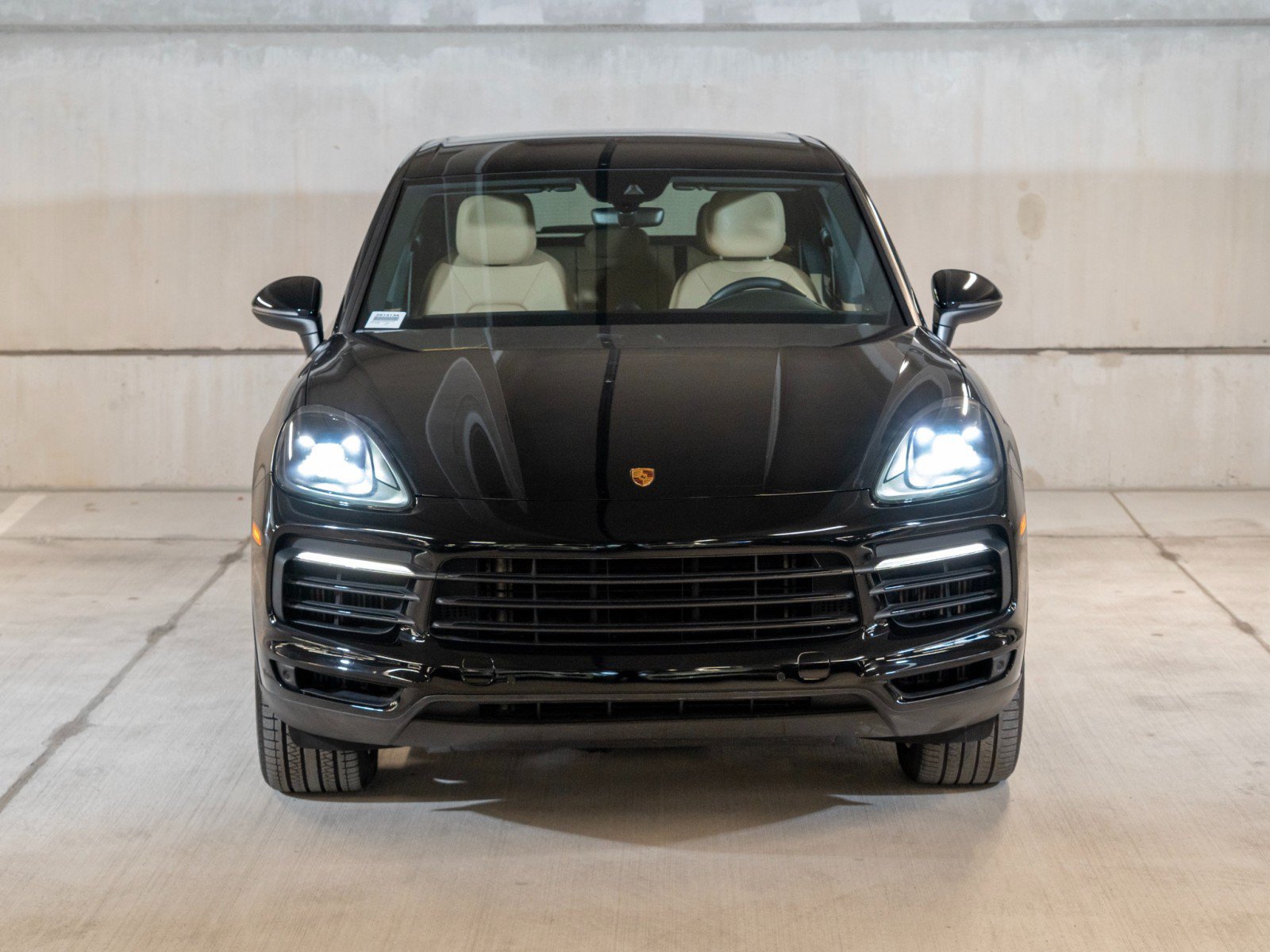 Certified 2022 Porsche Cayenne AWD/4WD image 10