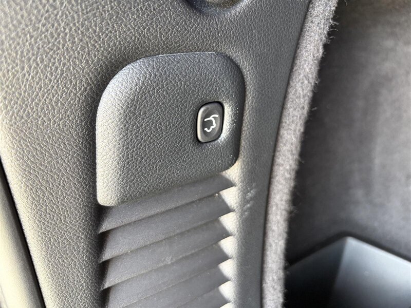 Used 2022 Dodge Durango SRT AWD/4WD image 24