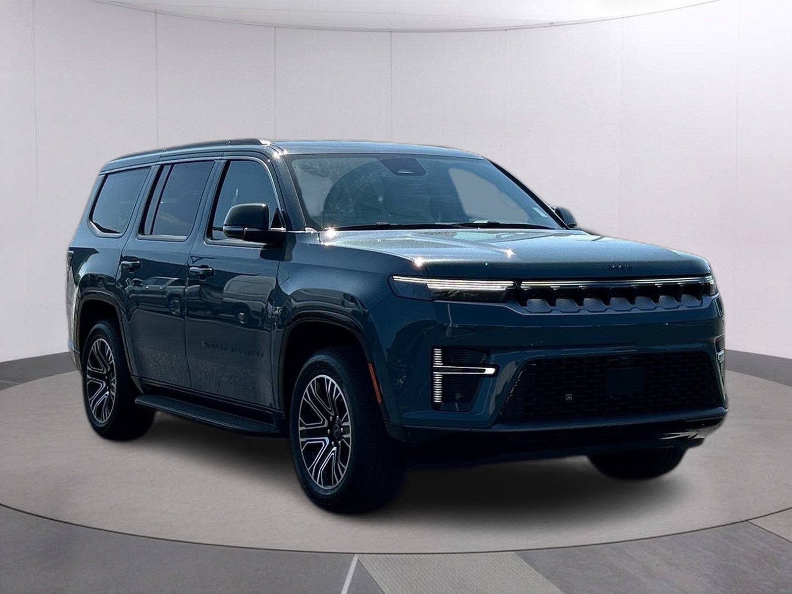 New 2026 Jeep Grand Wagoneer 2WD image 9