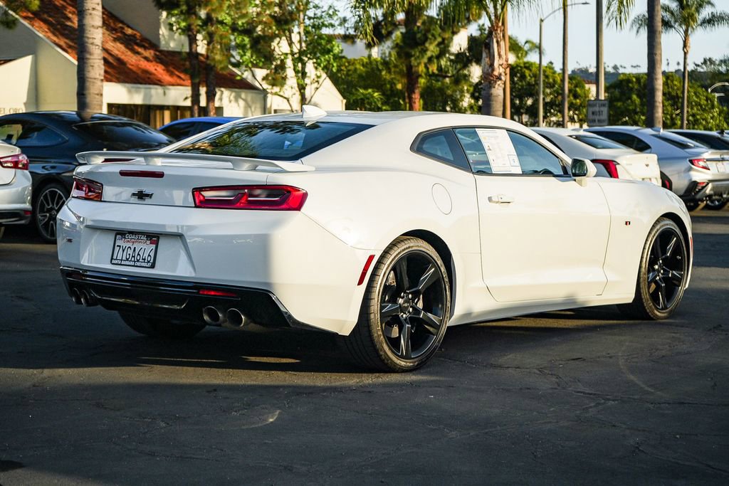 Used 2017 Chevrolet Camaro SS RWD image 6