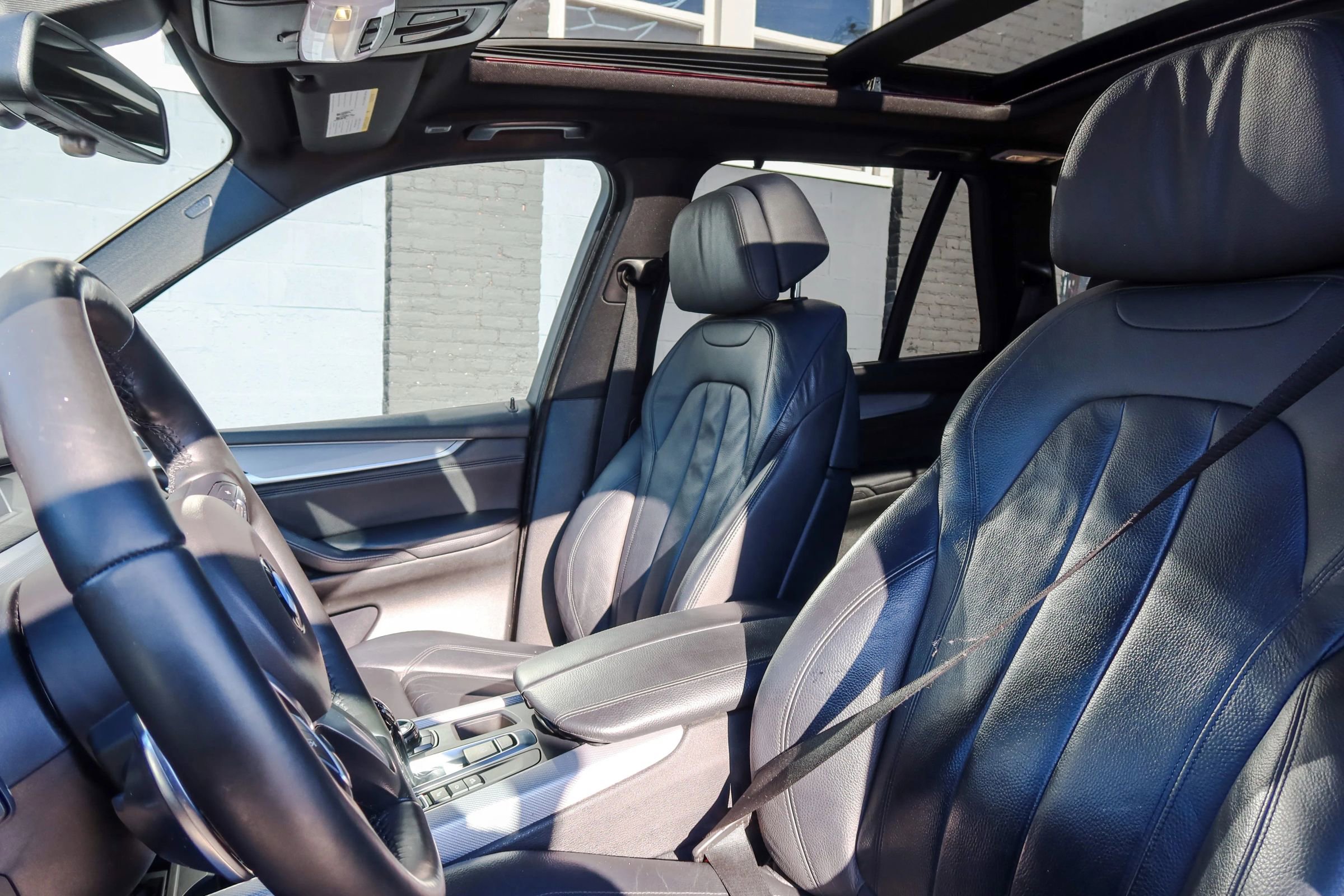 Used 2014 BMW X5 xDrive50i image 14