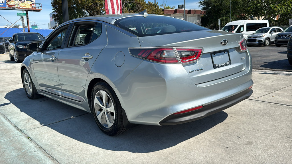Used 2015 Kia Optima LX FWD image 12