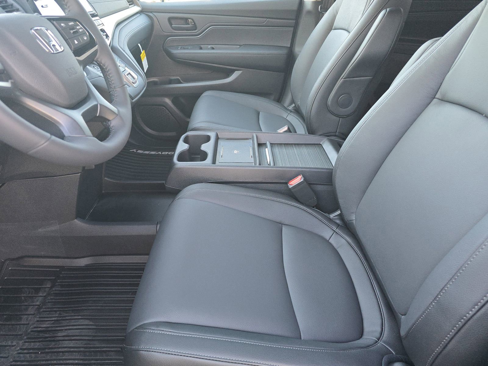 New 2026 Honda Odyssey EX-L image 10
