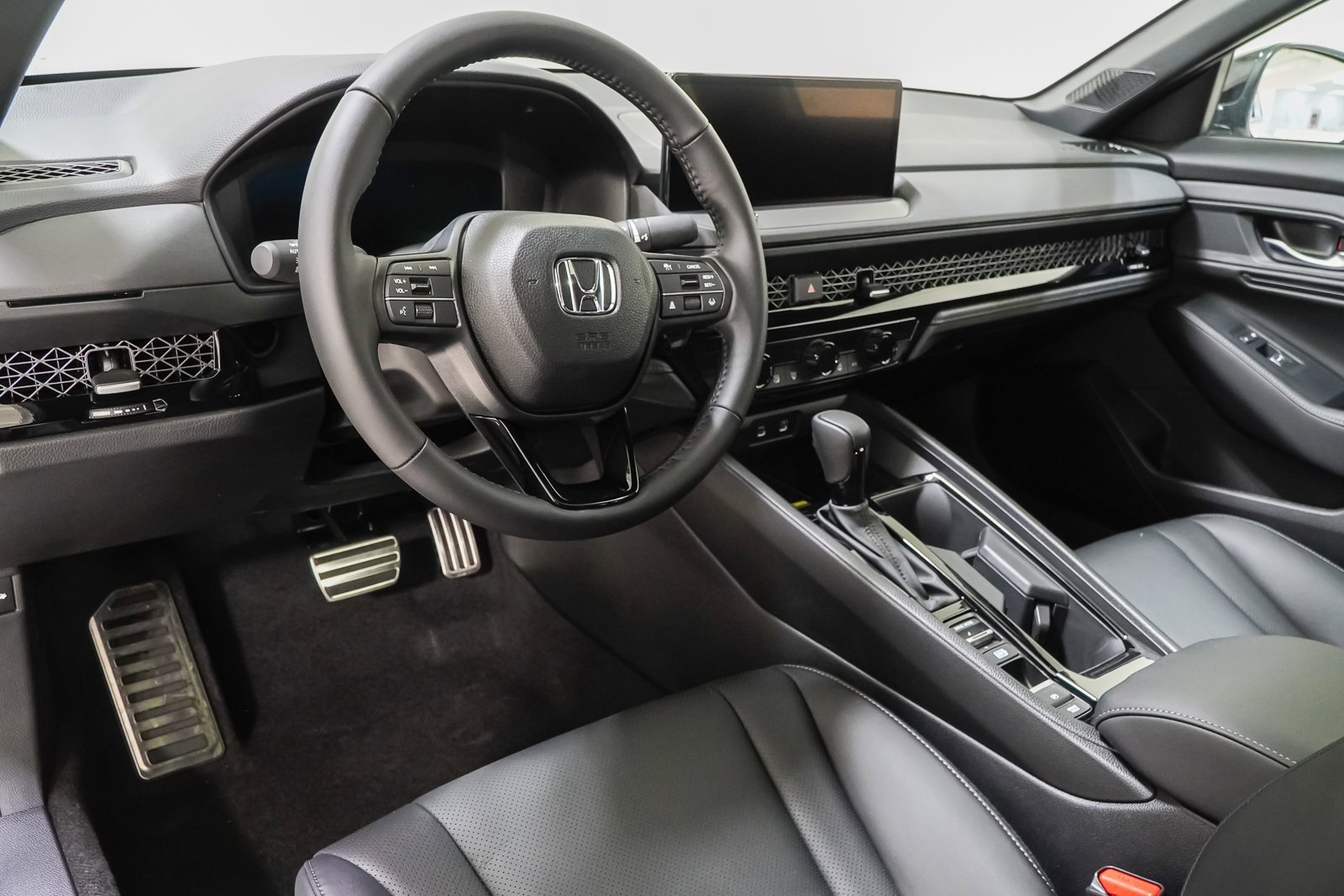 New 2025 Honda Accord Sport image 19