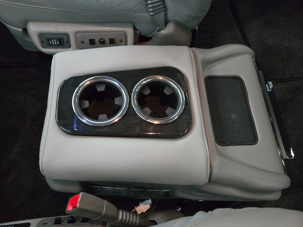 New 2024 GMC Savana 2500 image 25