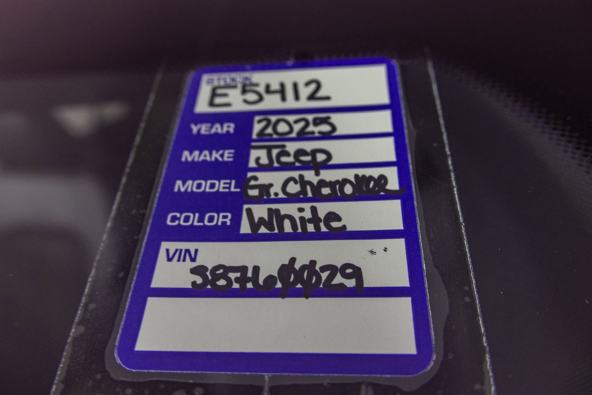 New 2025 Jeep Grand Cherokee Laredo image 36