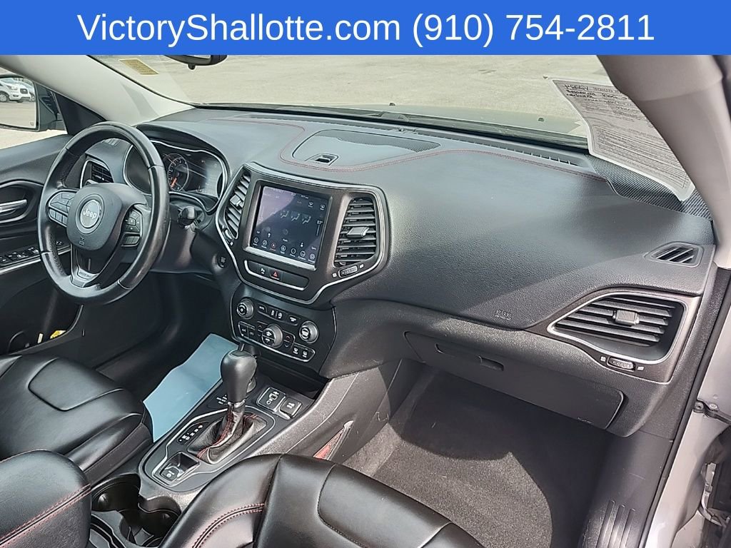 Used 2019 Jeep Cherokee Trailhawk image 29