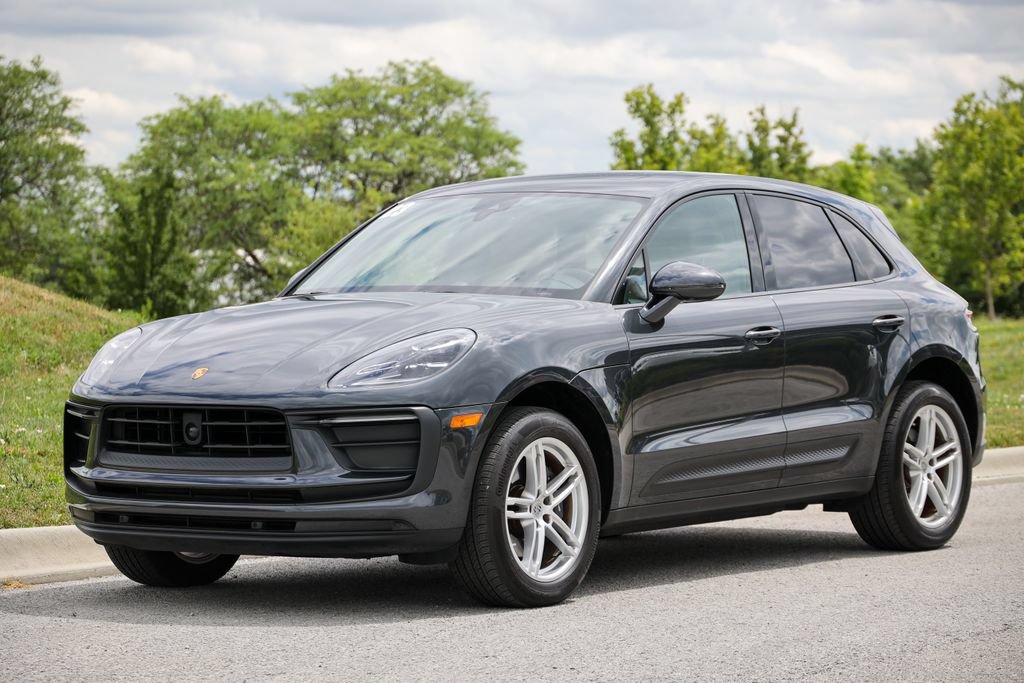 Certified 2023 Porsche Macan Turbo AWD/4WD image 22
