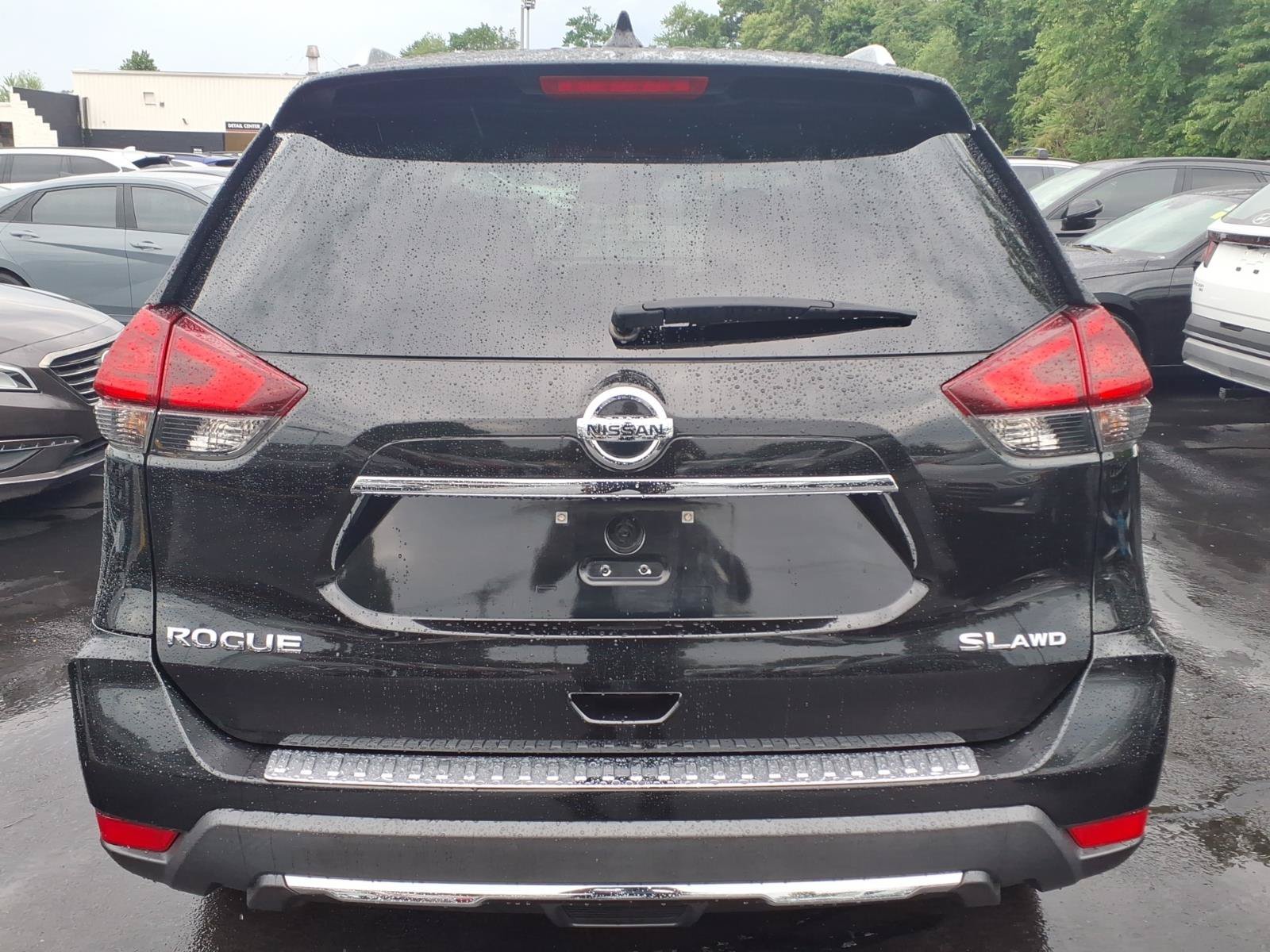 Used 2017 Nissan Rogue SL w/ SL Premium Package AWD/4WD image 6