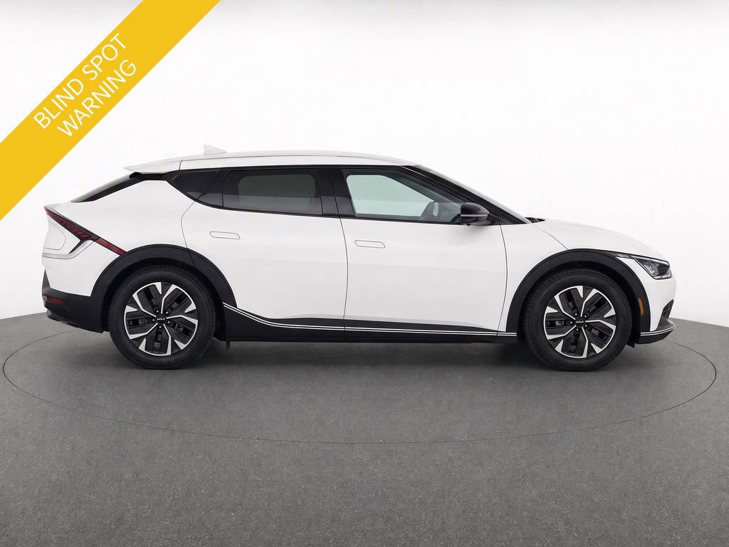 Certified 2024 Kia EV6 Light AWD/4WD image 9