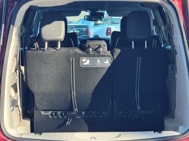 Certified 2021 Chrysler Pacifica Touring-L image 23