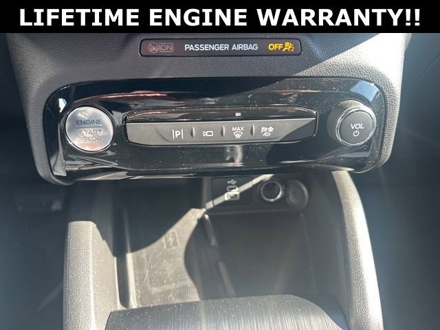 Used 2025 Ford Escape ST-Line Elite w/ Premium Technology Package AWD/4WD image 27