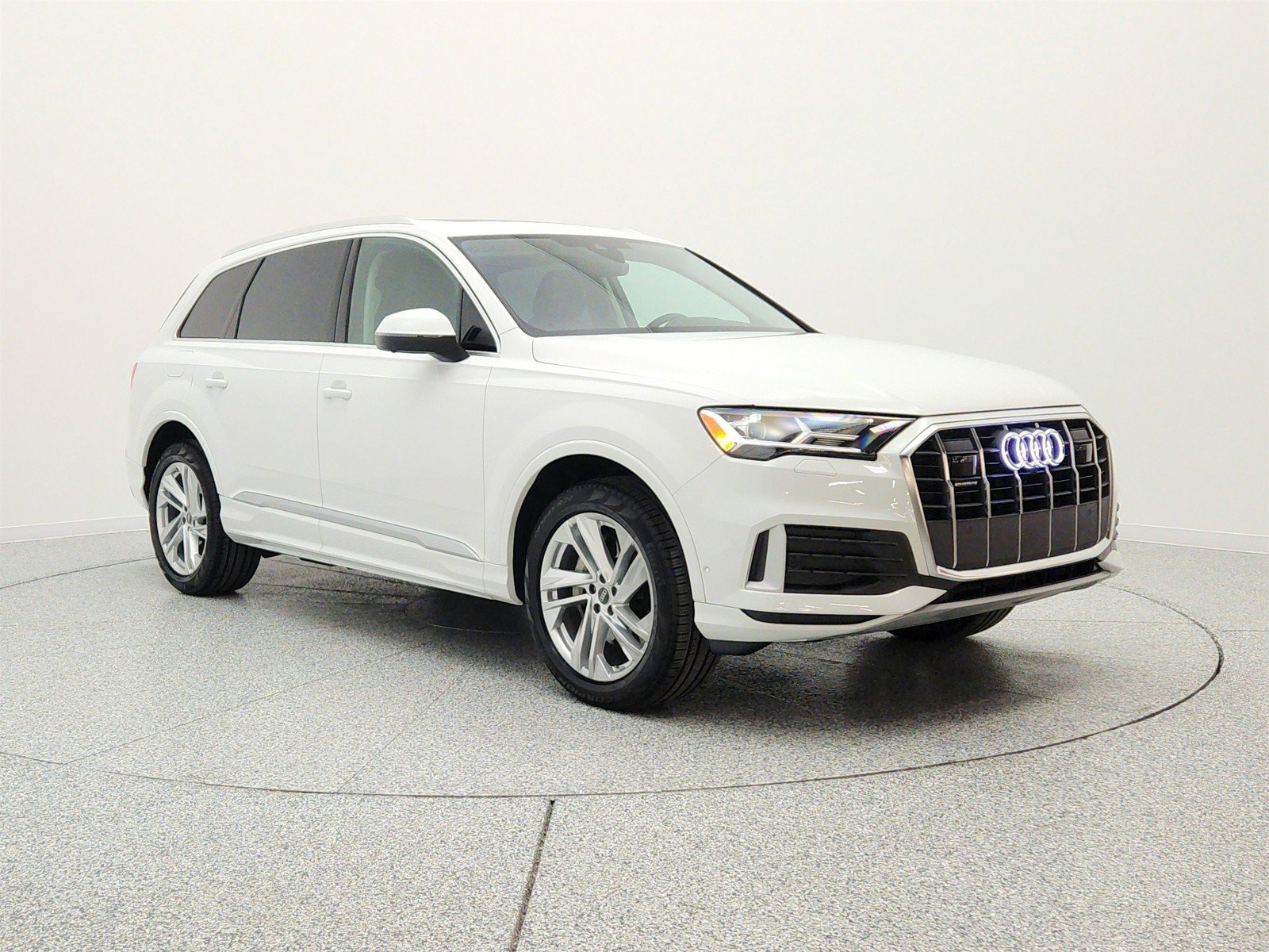 Used 2024 Audi Q7 2.0T Premium AWD/4WD image 3