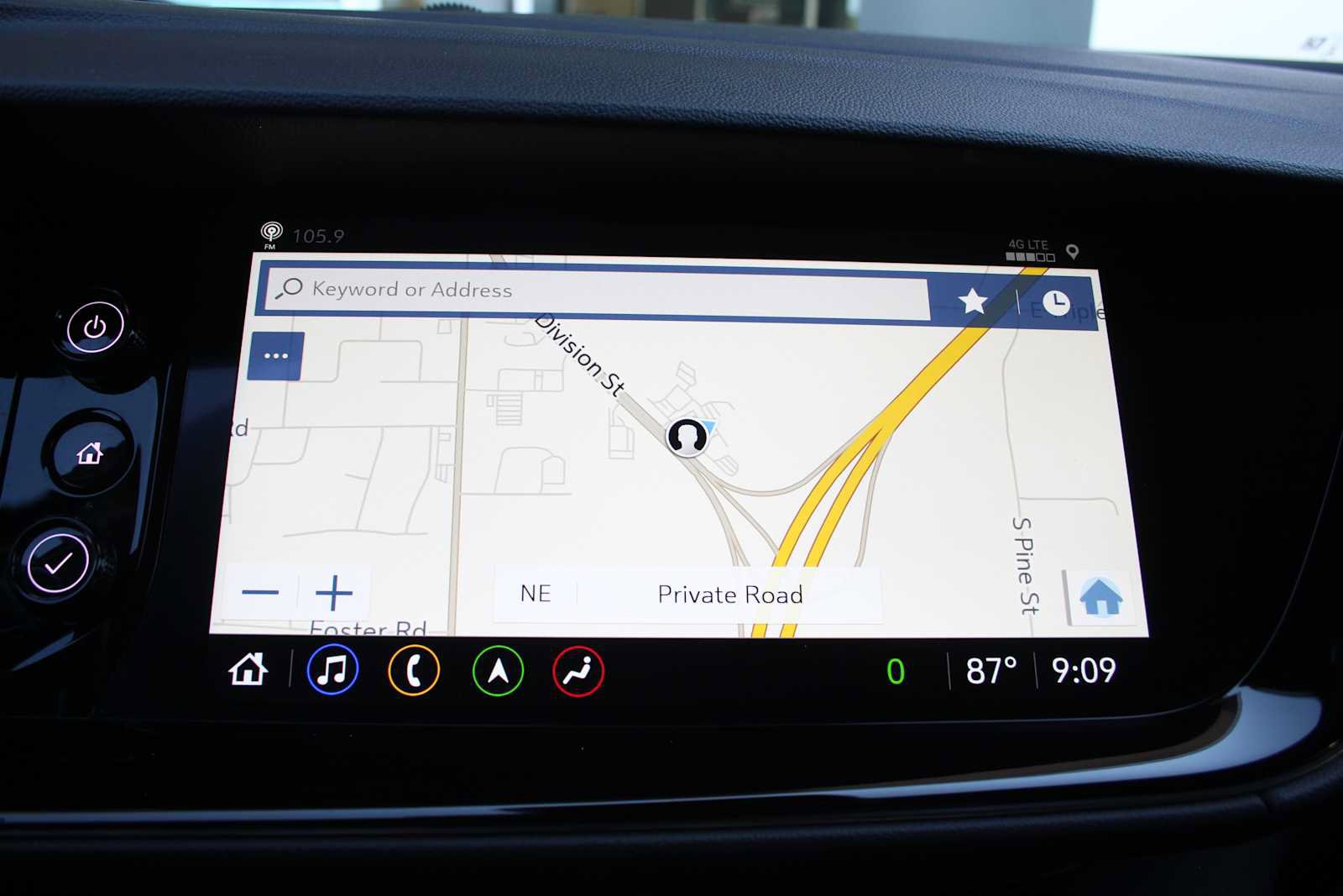 Used 2023 Buick Envision Avenir AWD/4WD image 41