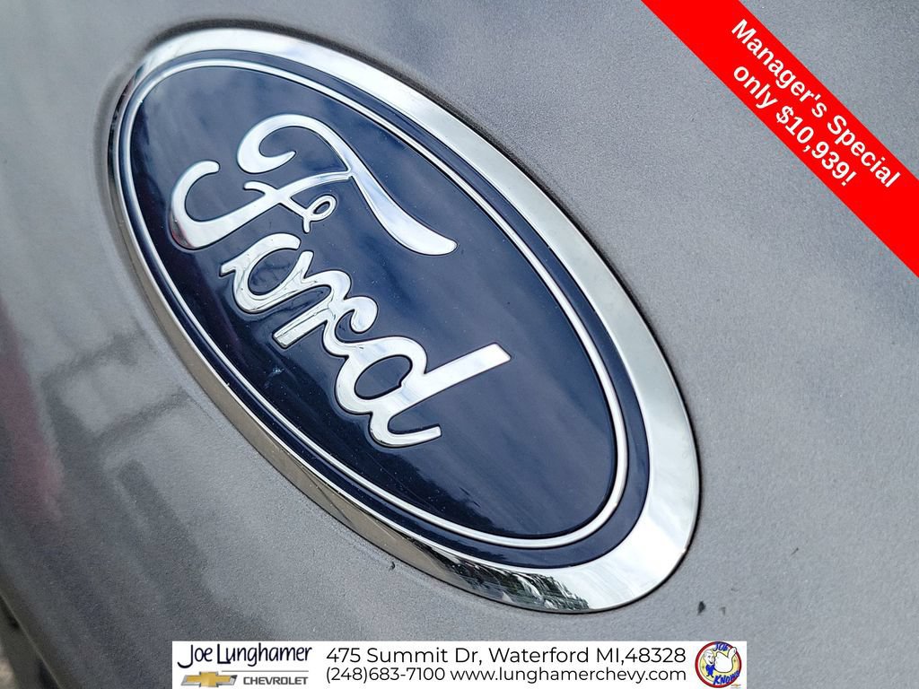 Used 2021 Ford Escape SE w/ Cold Weather Package FWD image 30