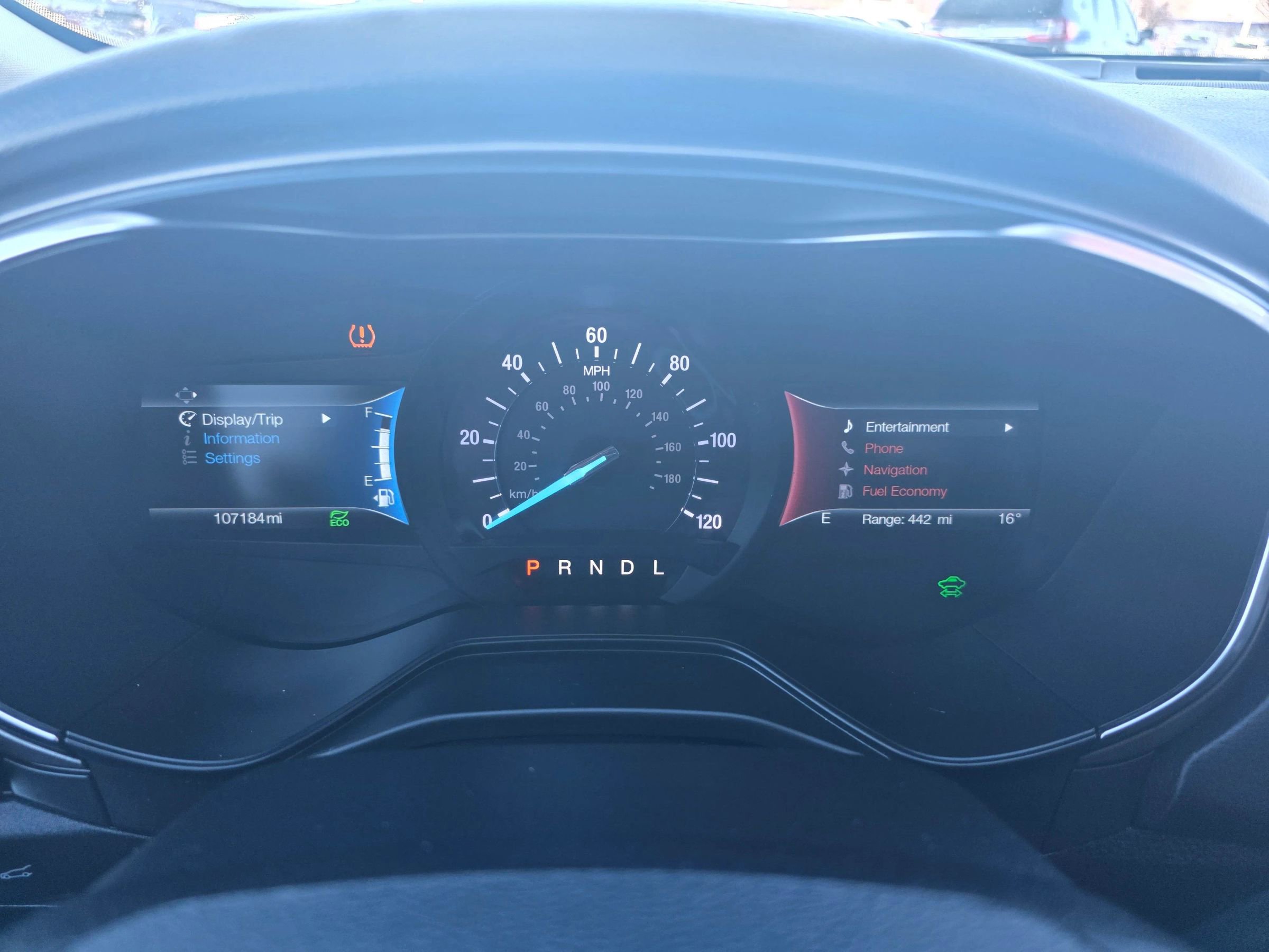 Used 2020 Ford Fusion SE image 13