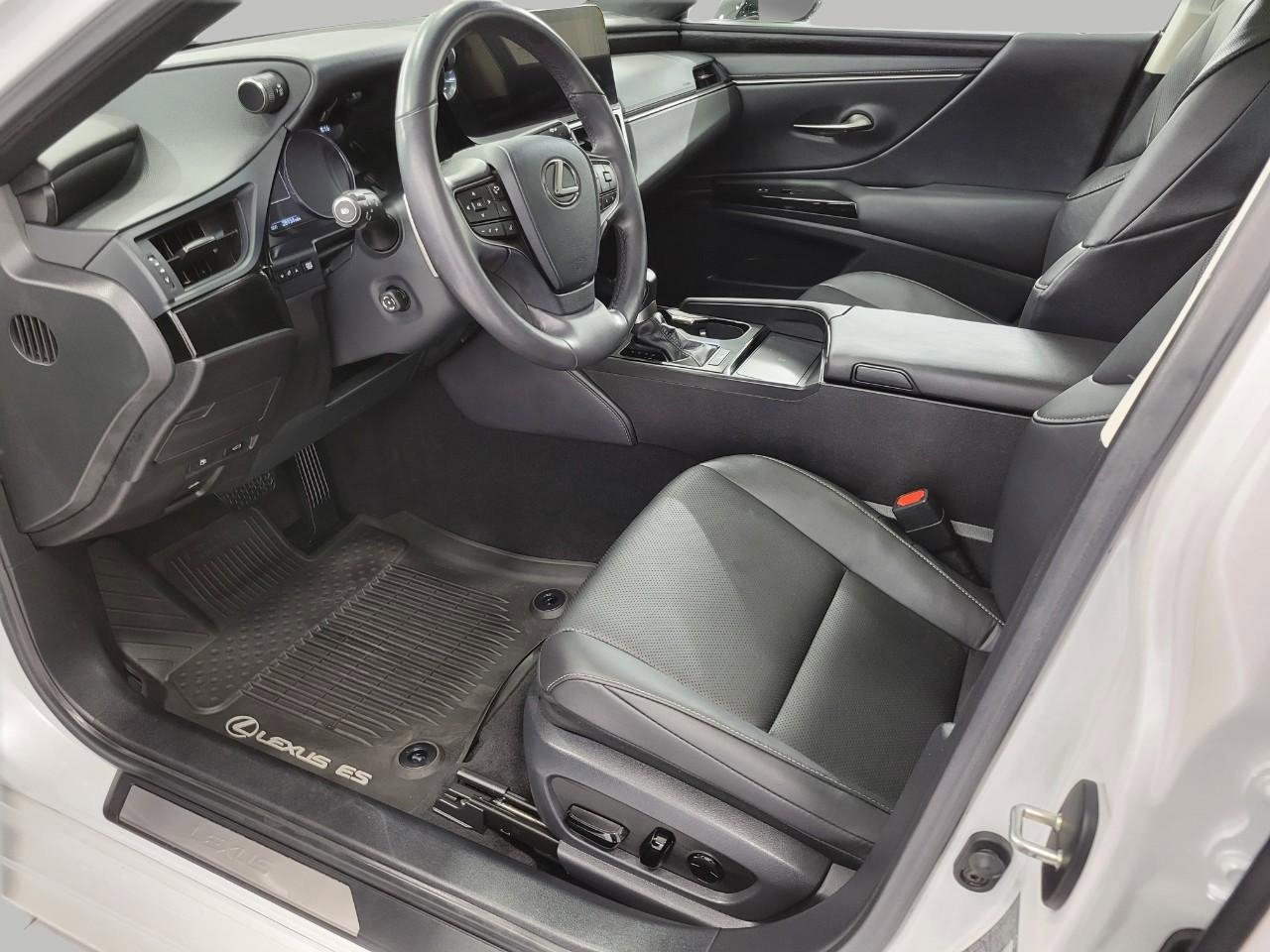 Used 2023 Lexus ES 250 w/ Premium Package AWD/4WD image 10