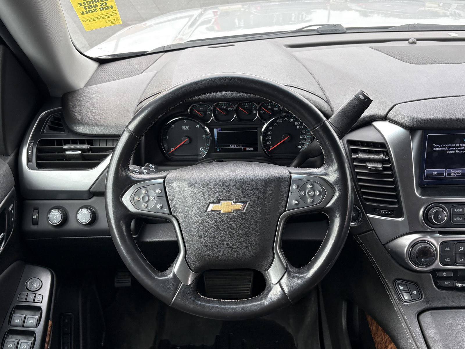 Used 2020 Chevrolet Suburban Premier AWD/4WD image 11