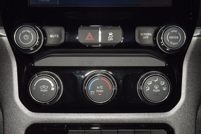 Used 2026 RAM 3500 Tradesman w/ Chrome Appearance Group image 22