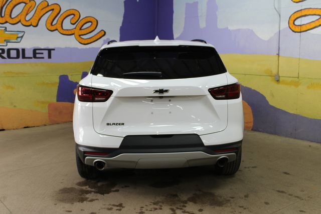 Used 2024 Chevrolet Blazer LT w/ Convenience Package FWD image 7