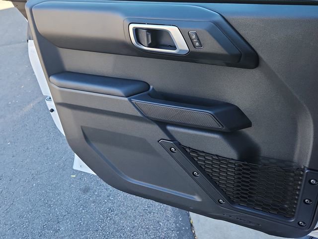 New 2025 Ford Bronco Outer Banks image 7