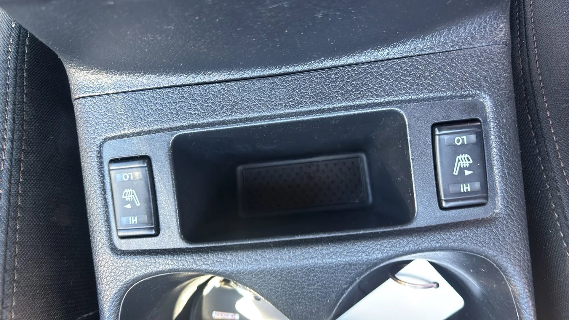 Used 2017 Nissan Rogue S image 10