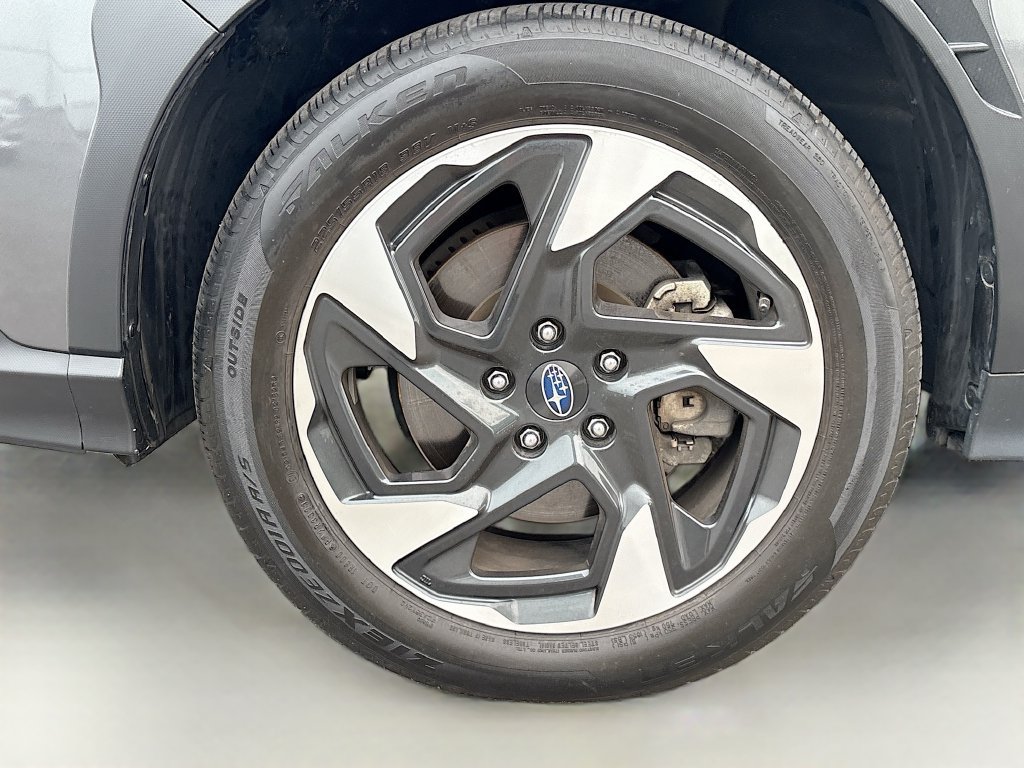 Used 2024 Subaru Crosstrek 2.5i Limited AWD/4WD image 29