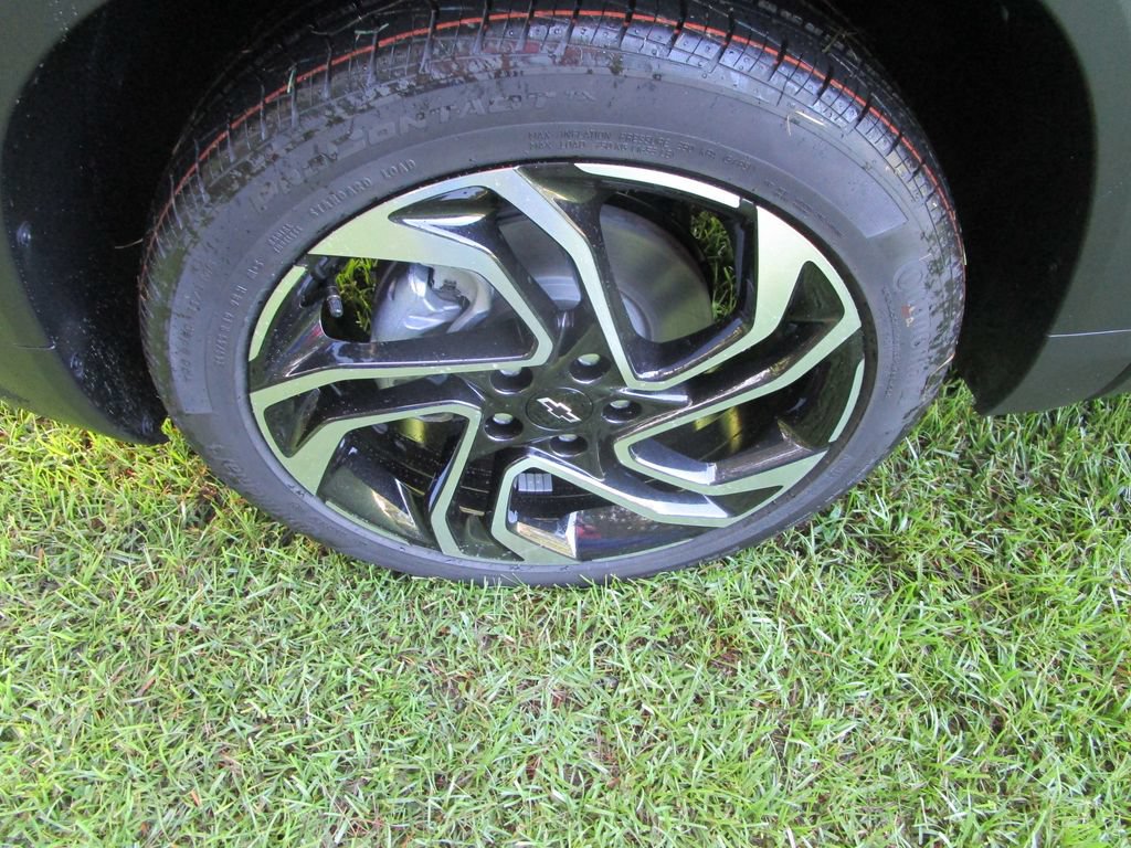 New 2026 Chevrolet TrailBlazer RS w/ Convenience Package FWD image 11