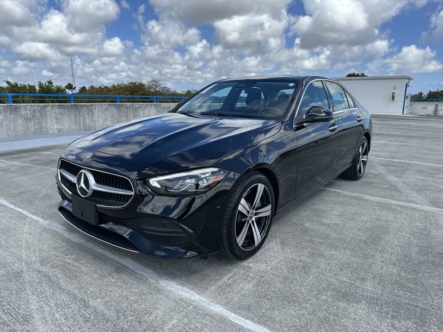 Used 2025 Mercedes-Benz C 300 Sedan image 38