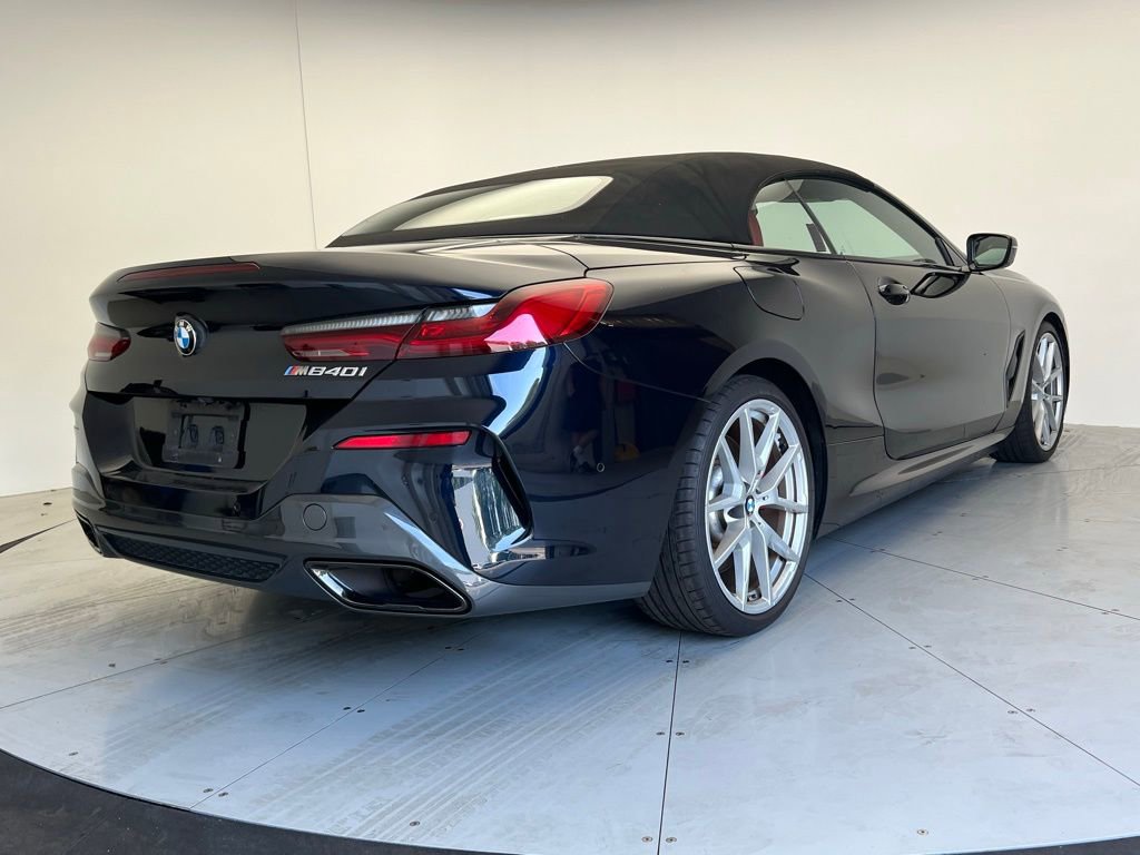 Used 2021 BMW 840i Convertible w/ M Sport Package image 6