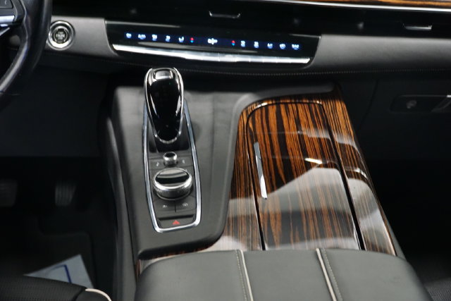 Used 2021 Cadillac Escalade Premium Luxury w/ Driver Assist Tech Package AWD/4WD image 14