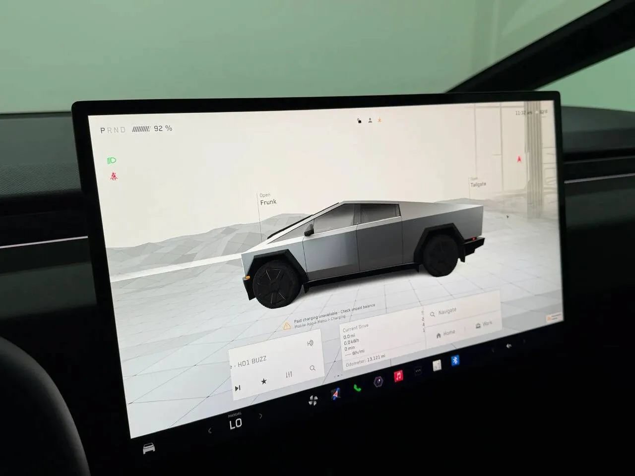 Used 2025 Tesla Cybertruck 2WD Crew Cab image 25