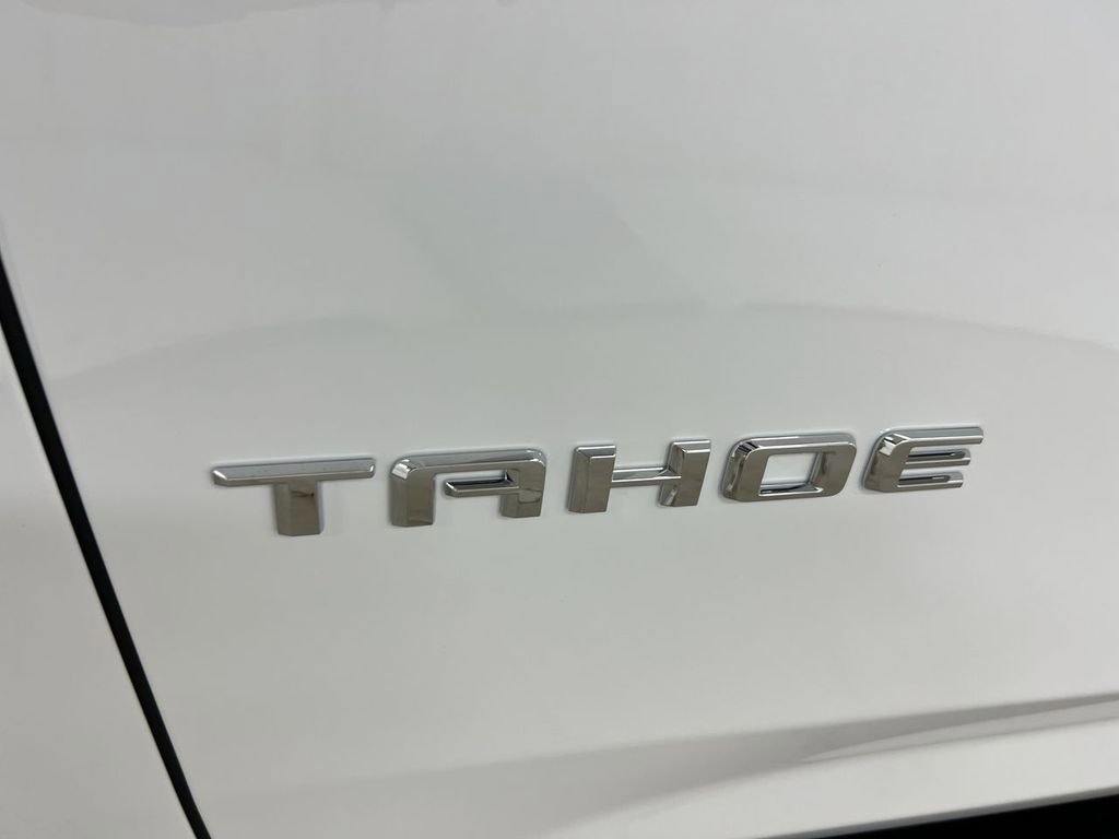 Used 2023 Chevrolet Tahoe Premier AWD/4WD image 28