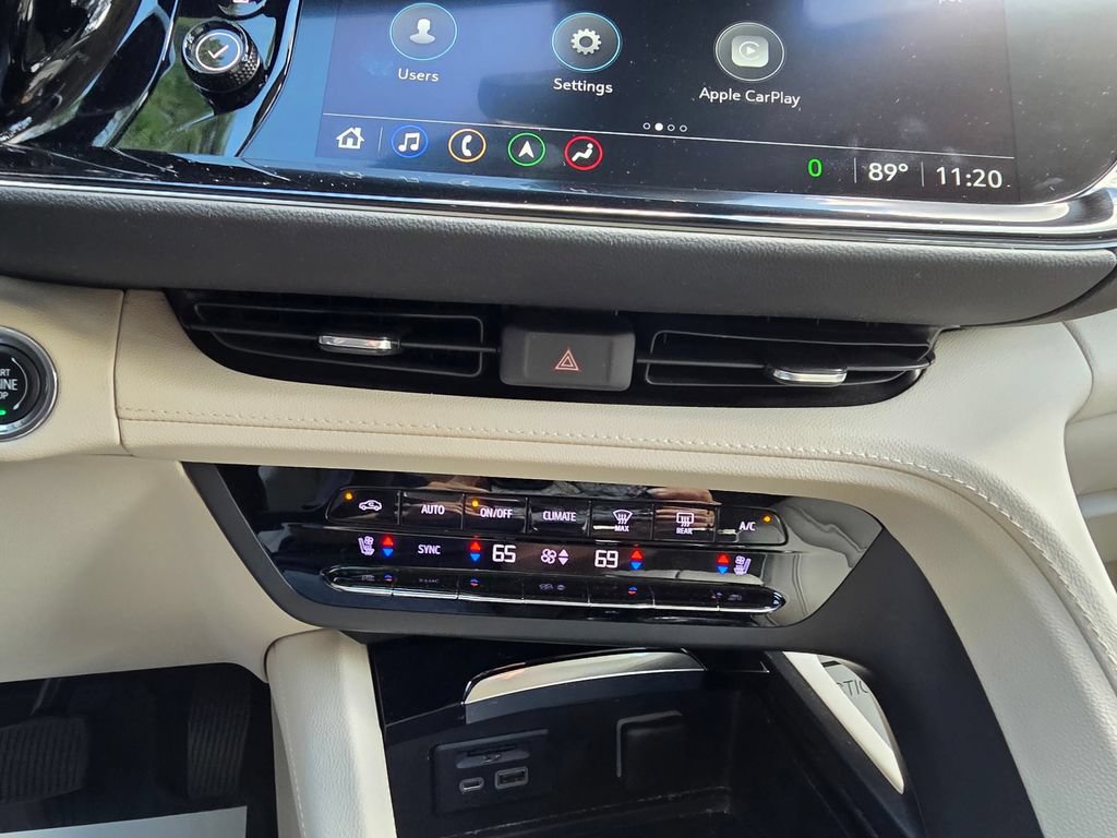 Used 2023 Buick Envision Avenir FWD image 34