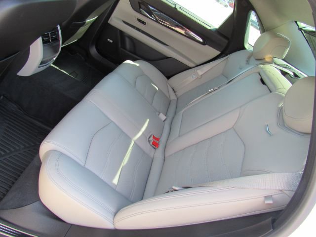 Used 2018 Cadillac CT6 Premium Luxury w/ Super Cruise Package AWD/4WD image 21