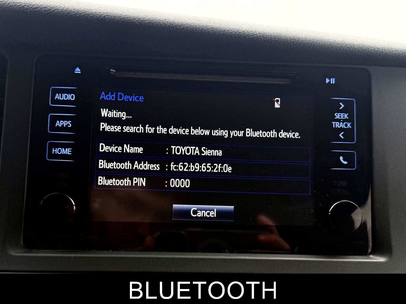 Used 2015 Toyota Sienna LE FWD image 29